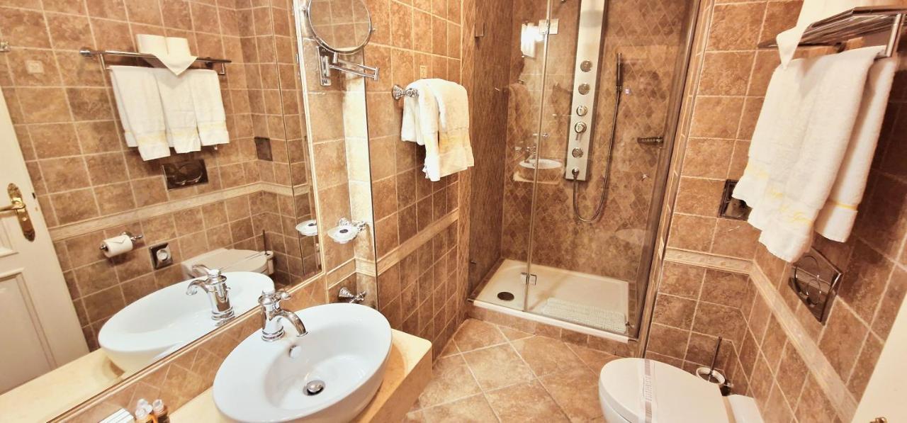 General Boutique Hotel & Wellness Прага Екстер'єр фото