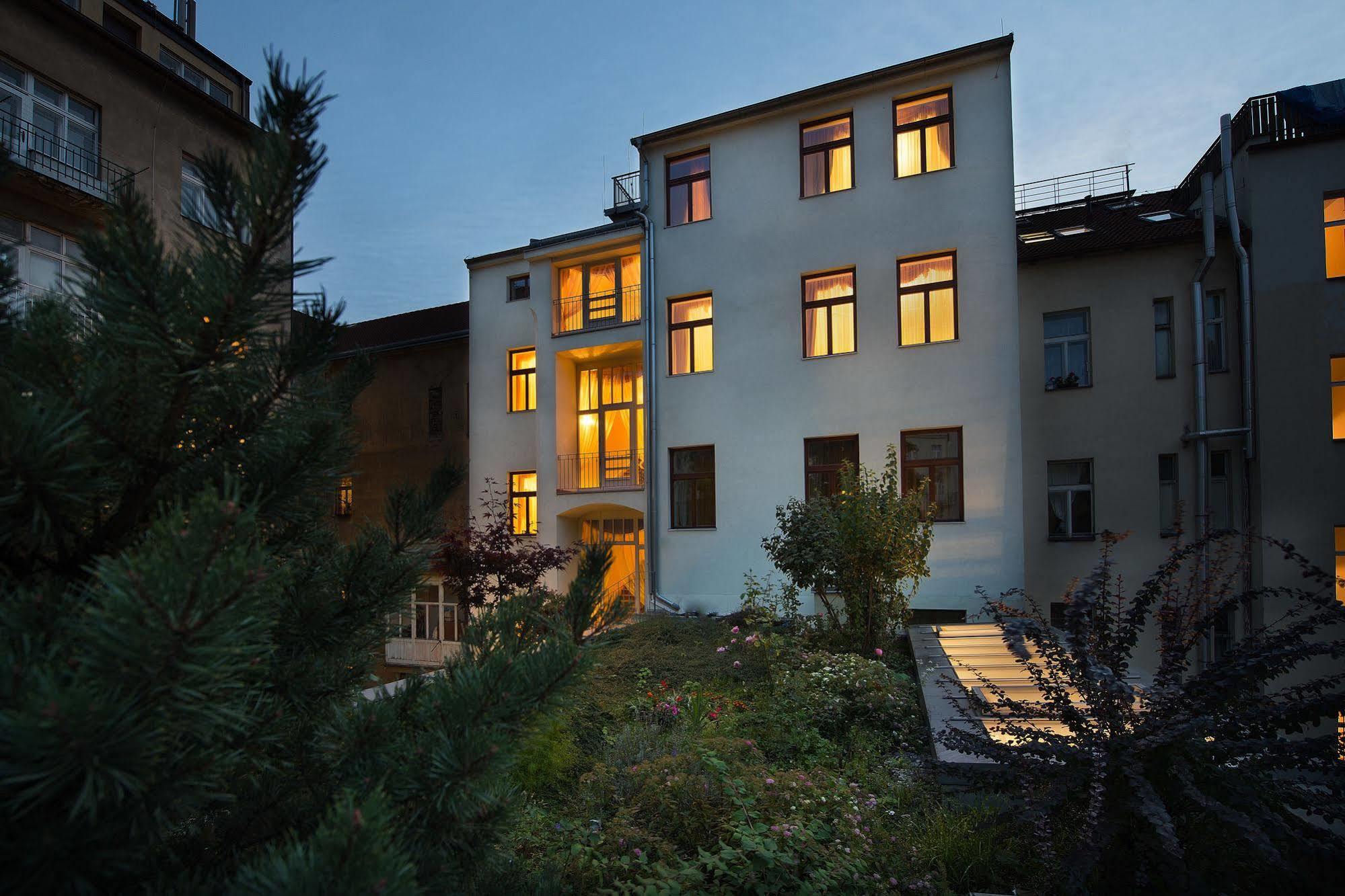 General Boutique Hotel & Wellness Прага Екстер'єр фото